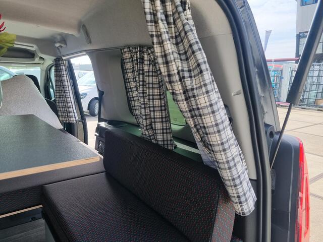 Toyota PROACE CITY Verso 1.2 Turbo Dynamic Long Automaat MINICAMPER