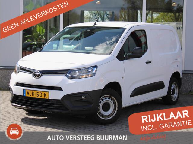 Toyota PROACE CITY 1.5 D-4D Professional 3-Zits, Trekhaak, Carplay/Android Auto, Parkeersensoren Voor en Achter, Navigatie