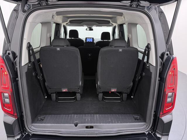 Toyota PROACE CITY Verso Electric AUT. 7persoons !Active Long Navi Camera Trekhaak Klapraam-in-klep PDC-a+v LM Dual-ECC 2-Schuifdeuren Cruise ESP Bordherkenning ABS Connect Visio Park 1 Smartphone-Oplader Dakrails Priv.Glas 50 kWh 3 fase 11kw lader ! Orig. NLse auto 1