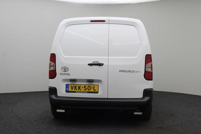 Toyota PROACE CITY 1.5 D-4D Cool Comfort 2021 | Cruise Control | Airco | Elektrische Ramen | DAB+ Radio | Regensensor | 2 Sleutels