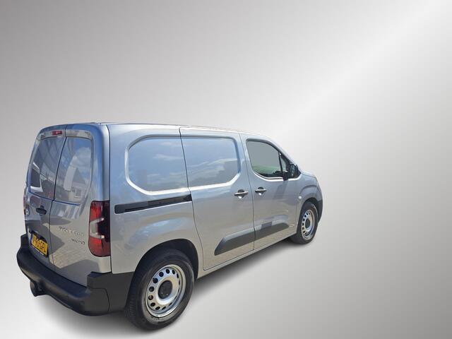 Toyota PROACE City 50 kWh 136pk Challenger Apple & Android auto | Cruise controle | Stoelverwarming | Parkeer sensoren| Laadvloer | Demo voordeel!