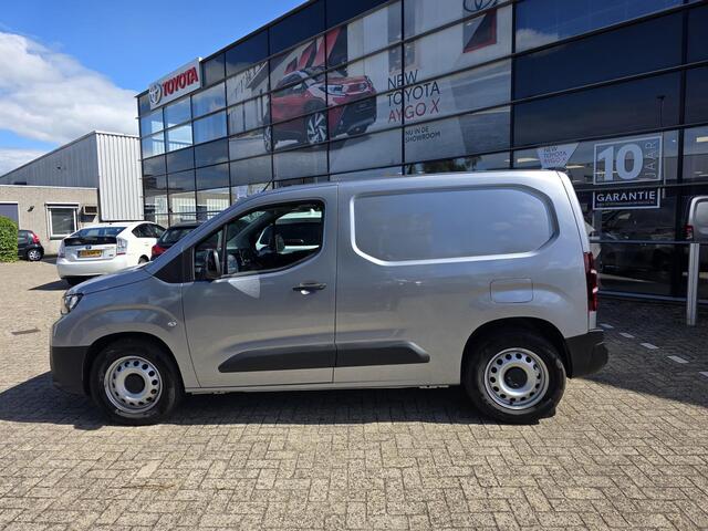 Toyota PROACE City 50 kWh 136pk Challenger Apple & Android auto | Cruise controle | Stoelverwarming | Parkeer sensoren| Laadvloer | Demo voordeel!
