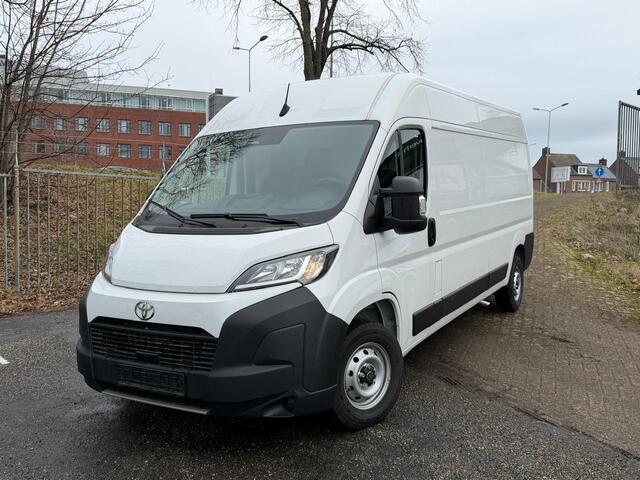 Toyota PROACE Max 2.2 D-4D L3H2 3.5t Challenger BPM VRIJ
