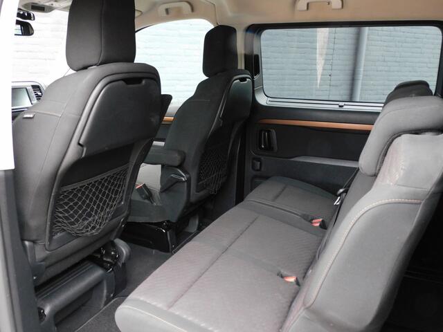 Toyota PROACE VERSO MEDIUM 1.5D 360° CAMERA! 8-PERSOONS! BLUETOOTH! NAVI! CRUISE! CLIMA!