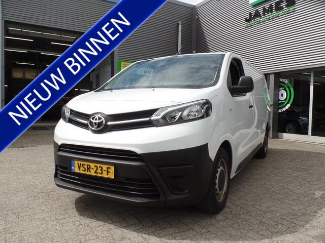 Toyota PROACE Worker 1.5 D-4D Live Long, 3 Zitplaatsen!!, Navigatie, Airco, Cruise controle, Elek ramen/Spiegels, Schuifdeur rechts, Trekhaak, Uniek 42.000km, Ex eerste eigenaar!! 3 zitplaatsen, Uniek 42.000km.