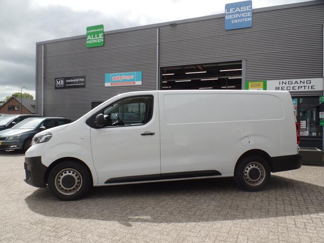 Toyota PROACE Worker 1.5 D-4D Live Long, 3 Zitplaatsen!!, Navigatie, Airco, Cruise controle, Elek ramen/Spiegels, Schuifdeur rechts, Trekhaak, Uniek 42.000km, Ex eerste eigenaar!! 3 zitplaatsen, Uniek 42.000km.