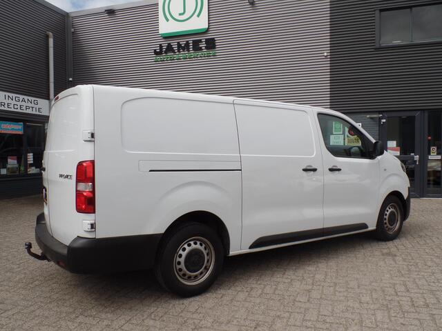 Toyota PROACE Worker 1.5 D-4D Live Long, 3 Zitplaatsen!!, Navigatie, Airco, Cruise controle, Elek ramen/Spiegels, Schuifdeur rechts, Trekhaak, Uniek 42.000km, Ex eerste eigenaar!! 3 zitplaatsen, Uniek 42.000km.
