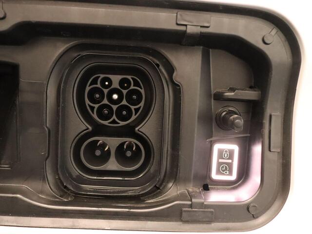 Toyota PROACE CITY Electric Challenger 50 KWH - NIEUW UIT VOORRAAD LEVERBAAR - 2 DEUREN ACHTER - 1 SCHUIFDEUR - 2 PERSOONS UITVOERING - AIRCO - BLUETOOTH - PARKEERSENSOREN ACHTER - MIDDENARMSTEUN - CENTRALE VERGRENDELING MET AFSTANDSBEDIENING - DAB AUDIO