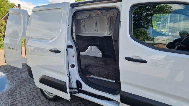 Toyota PROACE CITY 1.5 D-4D Live Long L2, Trekhaak, Apple Carplay / Android Auto, P