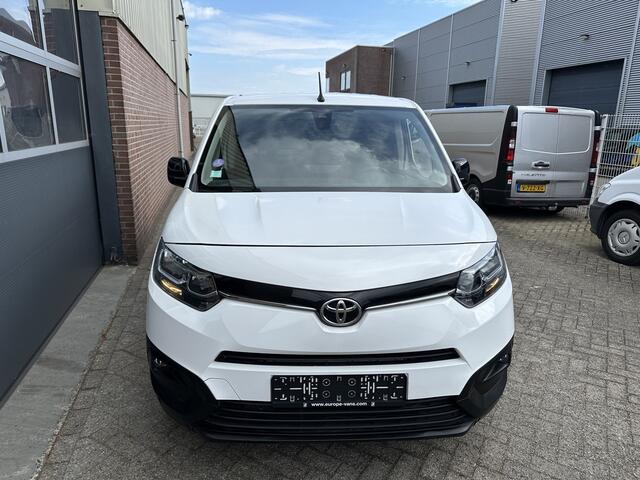 Toyota PROACE CITY 1.2 Benzine Automaat Airco,Cruise,Navi,Pdc 3 persoons
