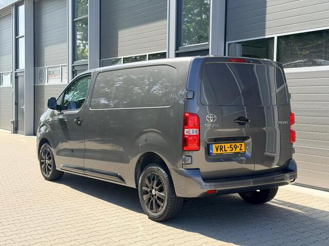 Toyota PROACE Worker 2.0 D-4D 145pk Black Line L1 | Cruise control | Climate control | Camera | PDC A