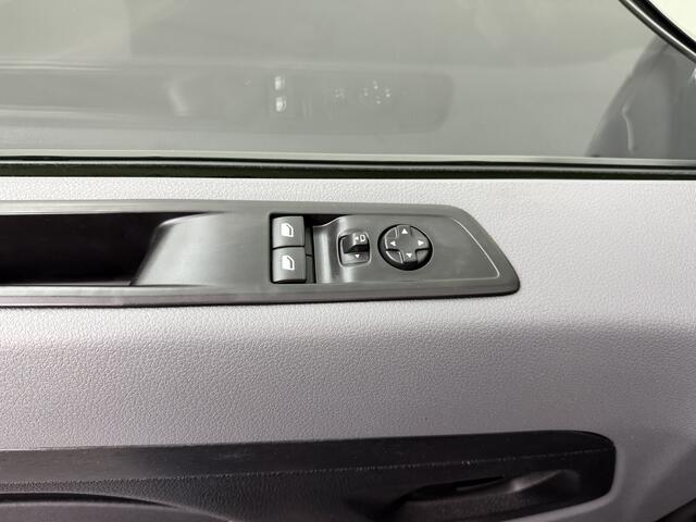Toyota PROACE Professional Extra Range 75 kWh | 90% SOH | 2xSchuifdeur | Navigatie | Multimedia | Trekhaak | Airco | 3-Zits