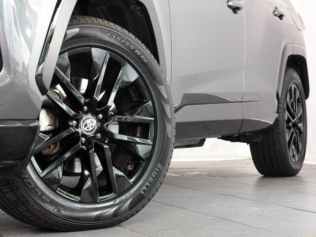 Toyota RAV4 2.5 Hybrid Bi-Tone | Noodremassistent | Adaptive Cruise Control | Lane Assist | Achteruitrijcamera | Stuurwiel- en stoelverwarming | Apple CarPlay/ Android Auto |