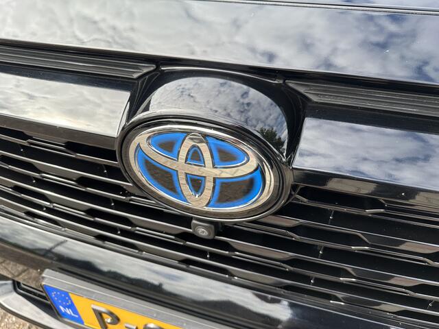 Toyota RAV4 2.5 Hybrid AWD Black Edition