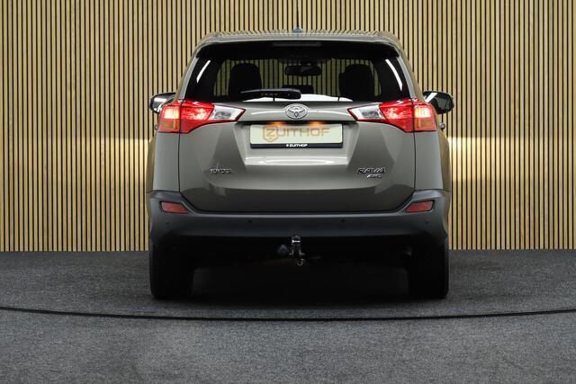 Toyota RAV4 2.0 Automaat Executive Business 4WD | Cruise-control | Trekhaak | Camera | Clima | Leder | Navigatie | Elek. Achterklep | Keyless | LM Velgen | Stoelverwarming
