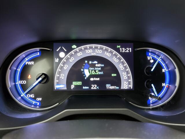 Toyota RAV4 2.5 Hybrid Bi-Tone | Panoramadak | Trekhaak | JBL | Stoelverwarming | Blindspot | Dealer Onderhouden |