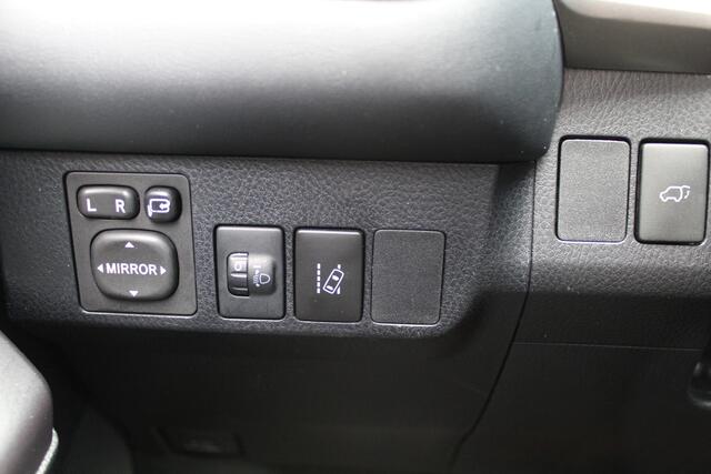 Toyota RAV4 2.5 Hybrid Black Edition | Rijklaar | Open dak | Blind Spot | Keyless | Clima | Adaptive cruise | Camera | Sensoren v+a