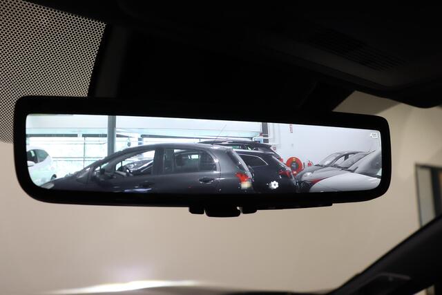 Toyota RAV4 2.5 Plug-in Hybrid AWD Bi-Tone Plus, Pano, JBL, BSM, Alarm Klasse 3, Trekhaak!