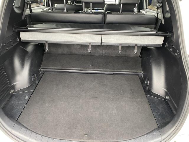 Toyota RAV4 2.5 Hybrid Style Navigatie, Stoelverwarming, Elek. bestuurdersstoel, Adaptieve cruise control, Volledig dealer onderhouden, LMV, Smart Key, NL-auto