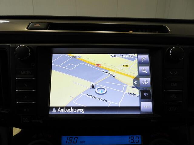 Toyota RAV4 2.5 Hybrid AWD Executive Business NAVI/360CAM/LEER/TREKH./18"LMV!