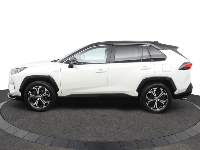 Toyota RAV4 2.5 Plug-in Hybrid AWD Bi-Tone Plus | Trekhaak | Trekgewicht 1500 kg | 360 graden camera | Lederen bekleding |