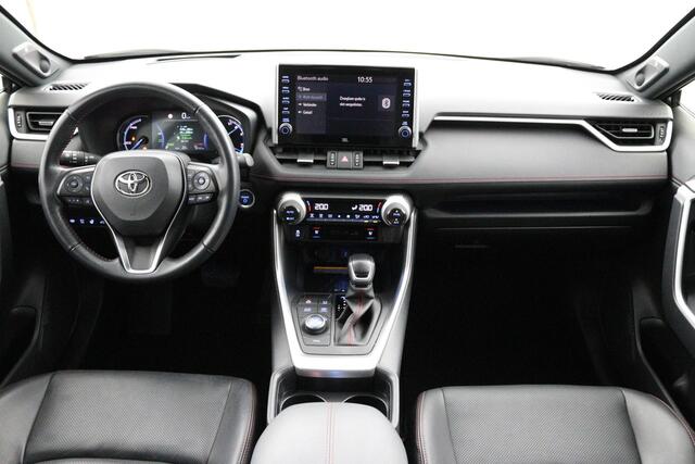 Toyota RAV4 2.5 Plug-in Hybrid AWD Bi-Tone Plus | Trekhaak | Trekgewicht 1500 kg | 360 graden camera | Lederen bekleding |