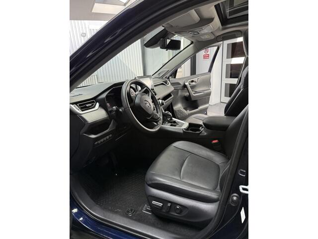 Toyota RAV4 2.5 Hybrid Executive FULL OPTIONS!!!