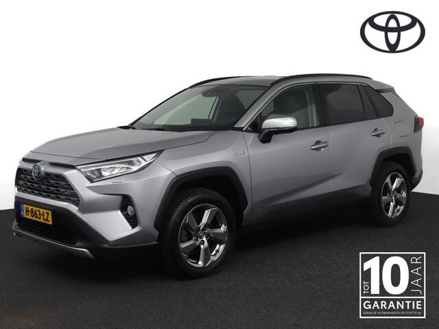 Toyota RAV4 2.5 Hybrid First Edition | Navigatie | Parkeer sensoren | Stoelverwarming | Stuurwielverwarming | Trekhaak |