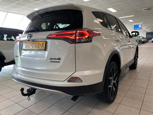 Toyota RAV4 2.5 Hybrid Dynamic Sport | Trekhaak | PDC |