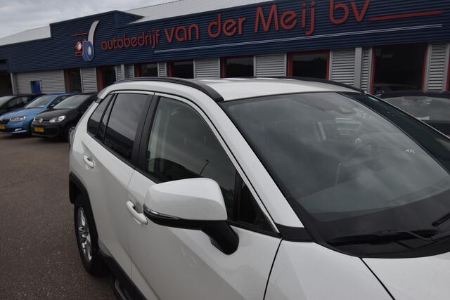 Toyota RAV4 2.5 Hybrid AWD Active , TREKHAAK , LEDER BEKL , A UITRIJ CAM , NAVI VIA APP , PDC V+A ,