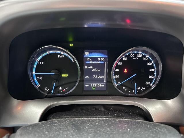 Toyota RAV4 2.5 Hybrid AWD Energy Plus met speciaal Leder interieur! NL Auto, all season banden , 1650 kg trekgewicht