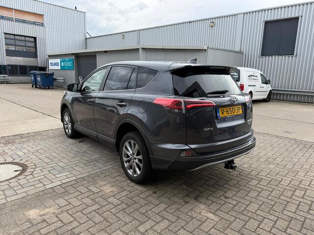 Toyota RAV4 2.5 Hybrid AWD Executive