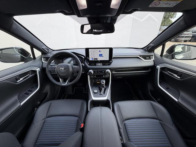 Toyota RAV4 2.5 Hybrid AWD Style Automaat / 1650kg Trekgewicht / BLIS / Apple Carplay Android Auto / Rondomzicht camera / Stuur,- Stoel en Voorruitverwarming / Elektrische achterklep / Navigatie / JBL Audio Systeem / cruise CC /