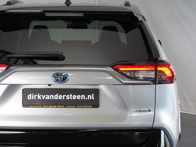 Toyota RAV4 2.5 Hybrid Style | FACELIFT | JBL | Verwarmde Voorstoelen en Stuurwiel | Dodehoekdetectie | 360° Camera | Verwarmd Voorruit | Apple CarPlay/ Android Auto