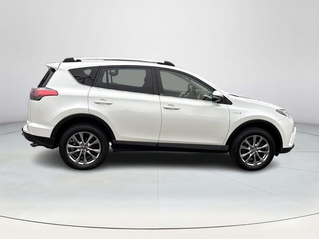 Toyota RAV4 2.5 Hybrid Style | Trekhaak | Elektrische achterklep | Camera achter |