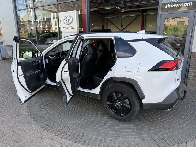 Toyota RAV4 2.5 Hybrid AWD Business Plus