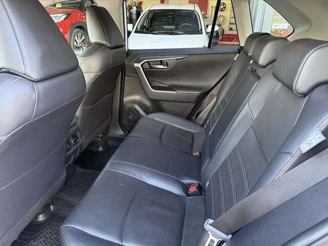 Toyota RAV4 2.5 Hybrid AWD Business Plus