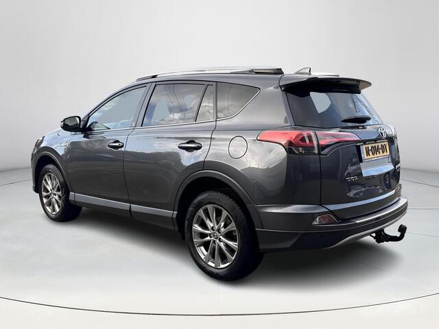 Toyota RAV4 2.5 Hybrid AWD Style /TREKHAAK/ STOEL EN STUURWIELVERWARMING/ KEYLESS/ NAVIGATIE/ GARANTIE**