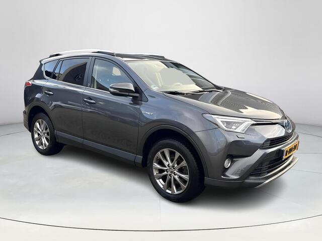 Toyota RAV4 2.5 Hybrid AWD Style /TREKHAAK/ STOEL EN STUURWIELVERWARMING/ KEYLESS/ NAVIGATIE/ GARANTIE**