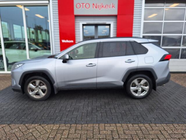 Toyota RAV4 2.5 Hybrid AWD Dynamic Plus met trekhaak (1650 kg trekgewicht)
