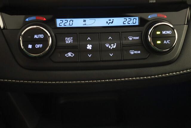 Toyota RAV4 2.5 Hybrid Style | Navigatie| 360 camera | Dodehoek detectie |