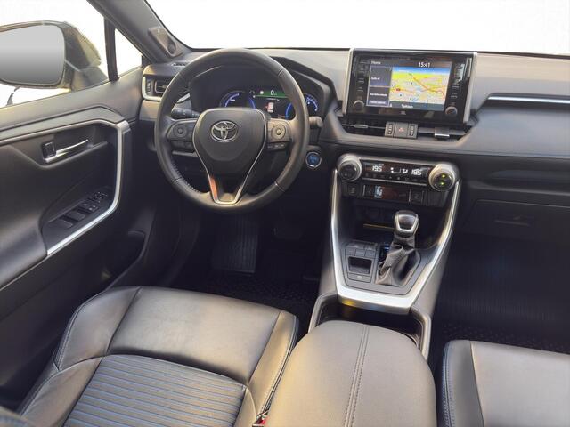 Toyota RAV4 2.5 Hybrid Bi-Tone | NL auto | Trekhaak | Alarm kl.3 | Innovation pack