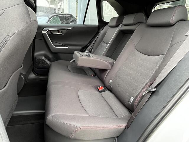 Toyota RAV4 2.5 Plug-in Hybrid AWD Dynamic (306pk) NIEUW! Nu uit voorraad leverbaar!