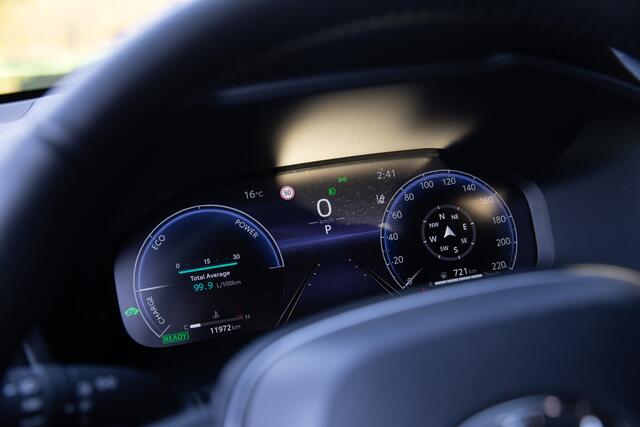 Toyota RAV4 2.5 Hybrid AWD Executive , Adap. cruise, Keyless entry, Carplay,