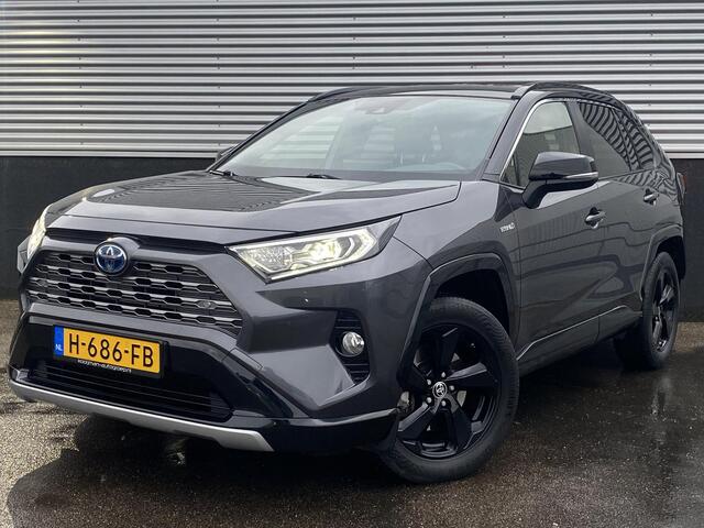 Toyota RAV4 2.5 Hybrid Bi-Tone Stoelverwarming, JBL premium audio, parkeersensoren v&a, achteruitrij camera, ACC, keyless, navigatie, Apple CarPlay/Android Auto