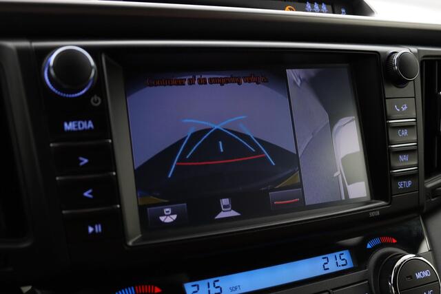 Toyota RAV4 2.5 Hybrid Executive | Lederen bekleding | Stuur en stoelverwarming | Trekhaak | Bestuurdersstoel met geheugen |