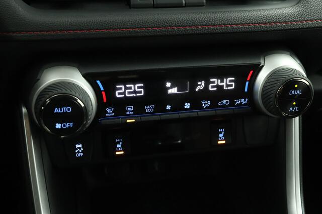 Toyota RAV4 2.5 Plug-in Hybrid AWD Style | Adaptive Cruise Control| Achteruitrijcamera | Stoel- en Stuurverwarming | Panoramadak | Trekhaak | 1500 kg Trekgewicht |