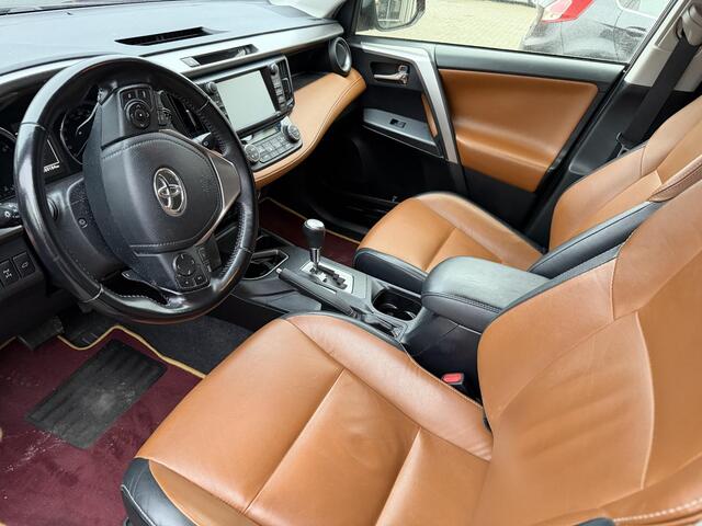 Toyota RAV4 2.0 VVT-i AWD Executive Business | Navi | Cruise | Trekhaak |