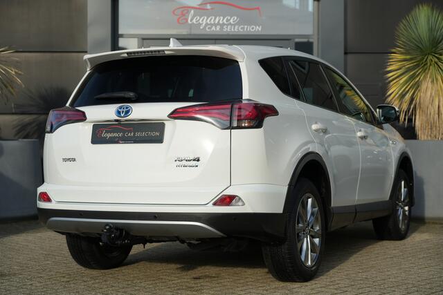 Toyota RAV4 2.5 Hybrid Executive 197 pk Navigatie/Trekhaak/Camera