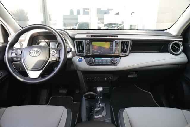 Toyota RAV4 2.5 Hybrid Executive 197 pk Navigatie/Trekhaak/Camera